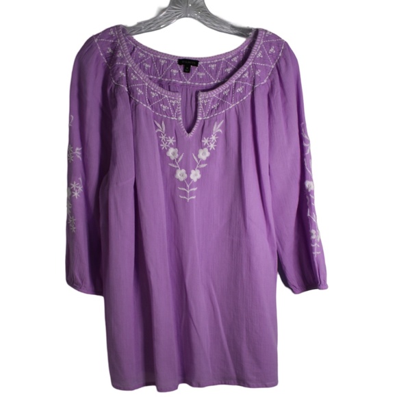 Talbots M‎ Violet Embroidered 100% Cotton Top 3/4 Sleeves Slight V Neck - Picture 1 of 6